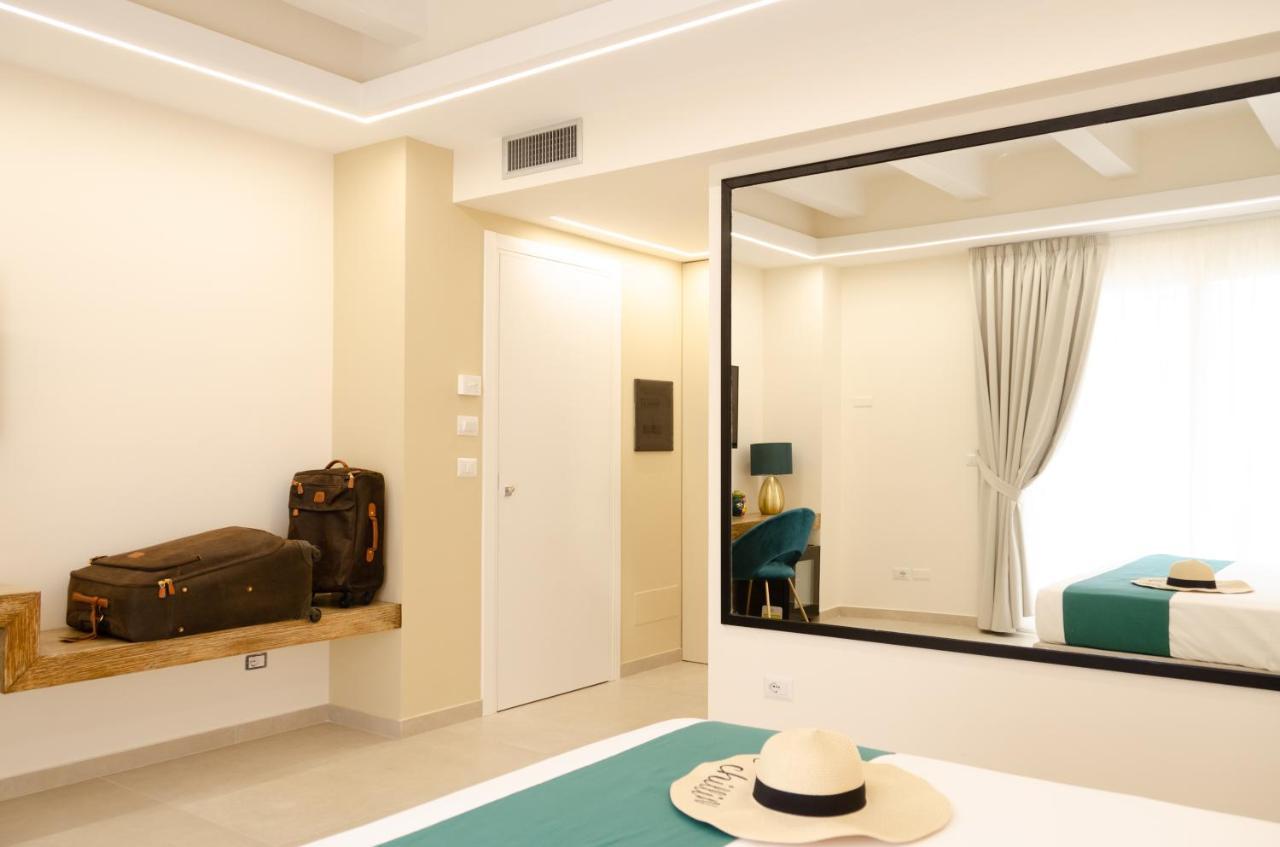 Villa Rocca - Rooms&Spa Pizzo  Eksteriør bilde