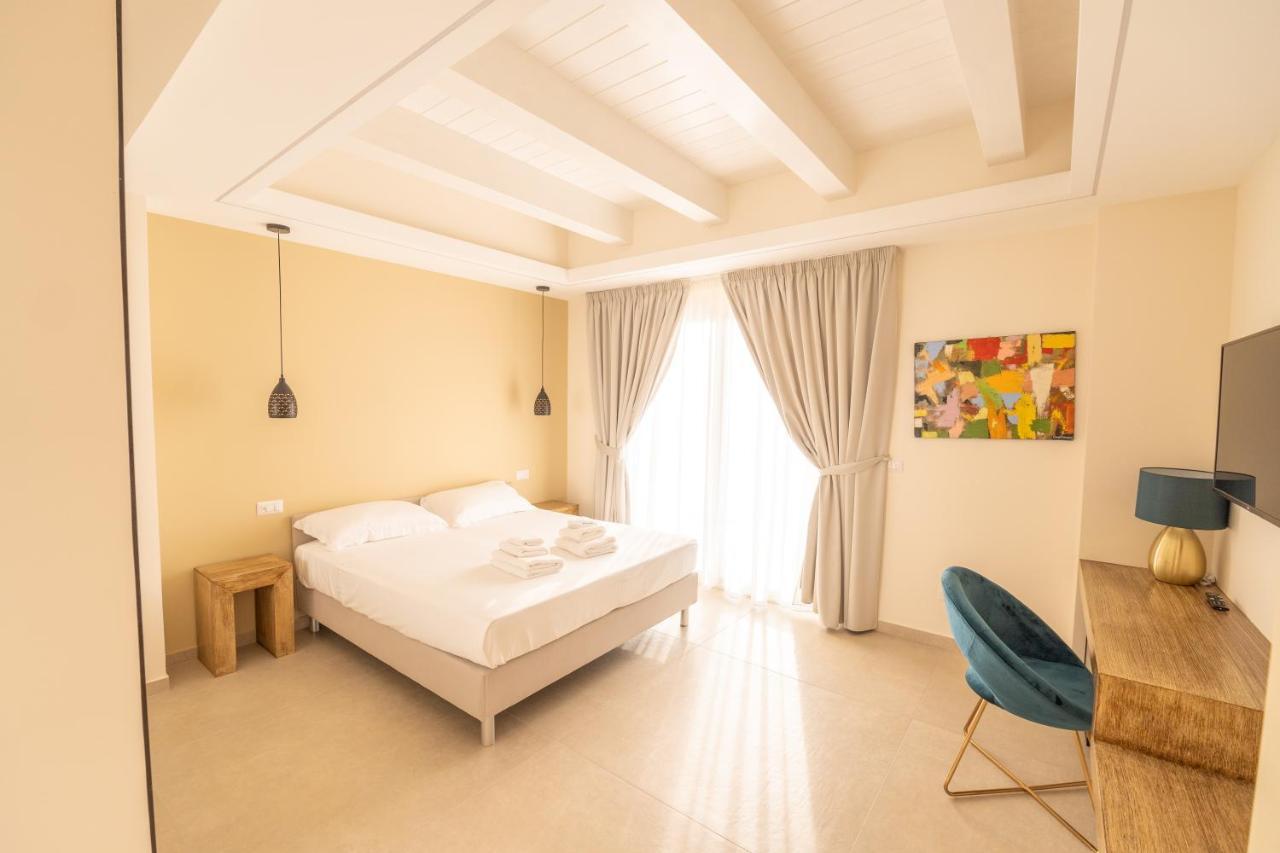 Villa Rocca - Rooms&Spa Pizzo  Eksteriør bilde